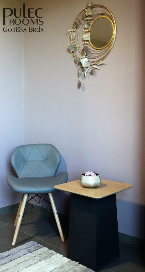 Apartma Sobe Pulec โดบรอโว ภายนอก รูปภาพ